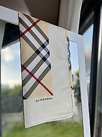 Burberry Twil eşarp krem